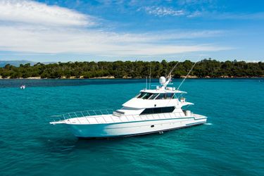87' Hatteras 2003 Yacht For Sale